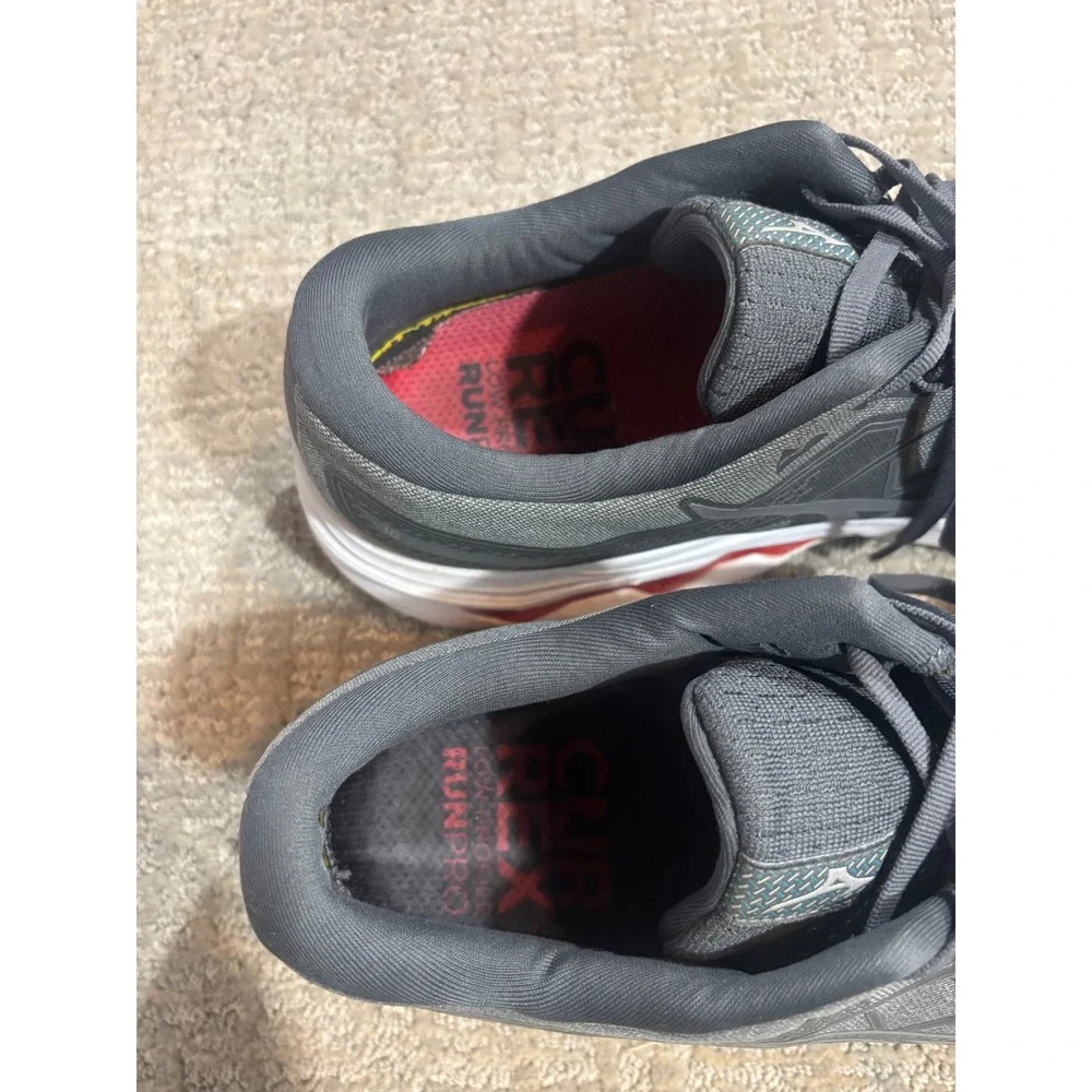 Mizuno Wave Inspire 18 Men's Running Shoes Grey Size 14 Wide‎